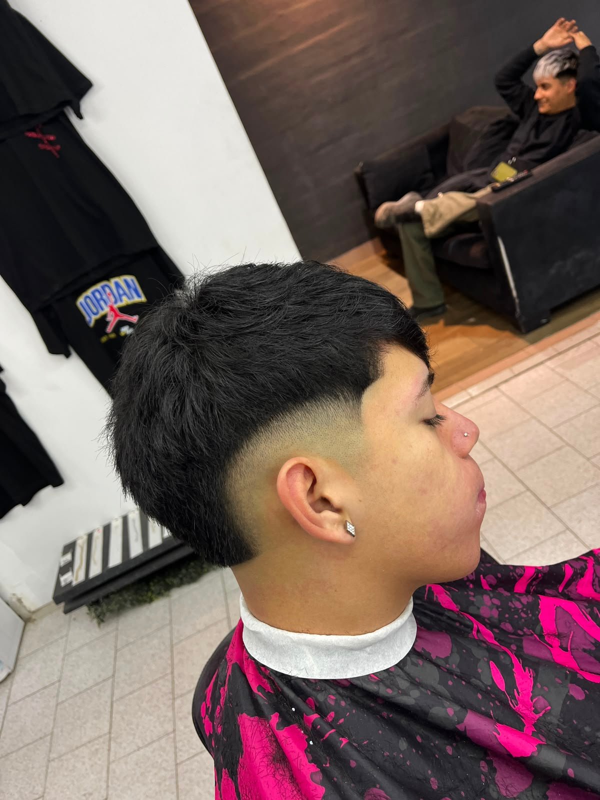 Diseño tribal a navaja
